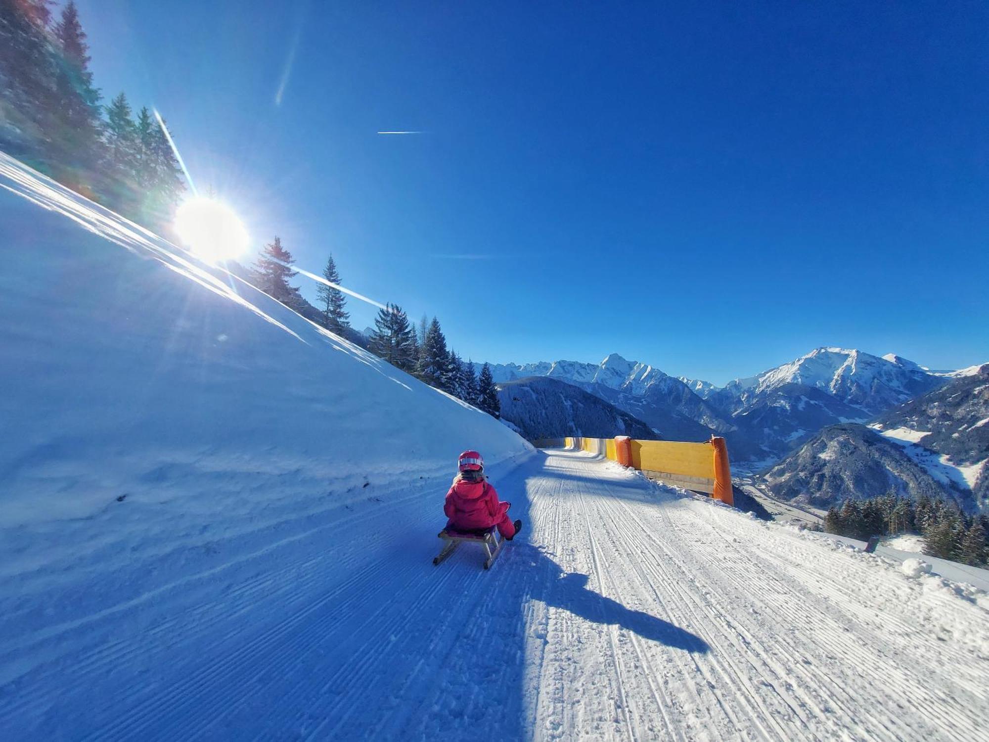 Alpenzeit Zillertal Apartments Zell am Ziller Kültér fotó
